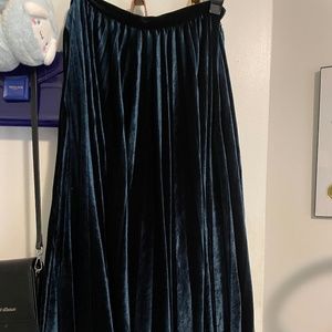 Velvet dark blue skirt